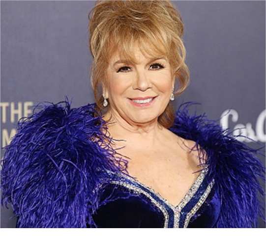 vikkii carr